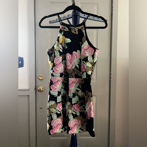 Dress The Population Ella Romper - Picture 2 of 6